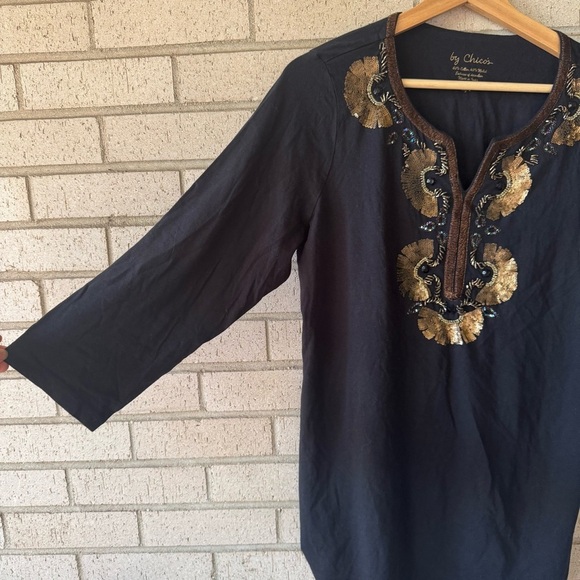 Chico’s Black Beaded Tunic Top – 3/4 Sleeve Metallic Accent Blouse (Size 2 / L) - Picture 3 of 7